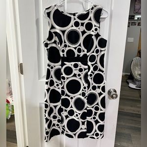Black and White Dress Kim Roger’s size 12